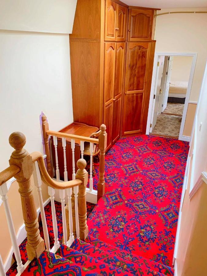 קורק Redclyffe Guesthouse מראה חיצוני תמונה